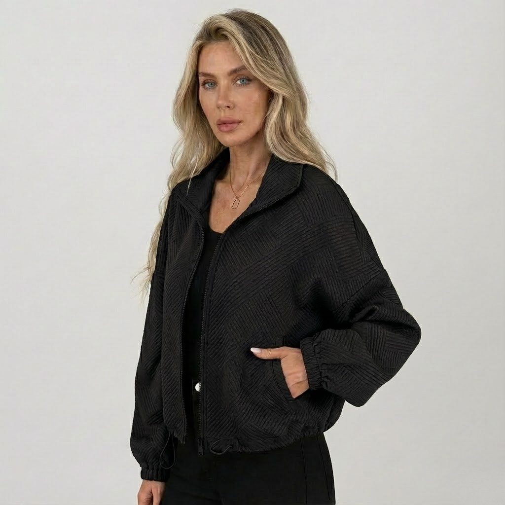 Long-sleeved textured coat