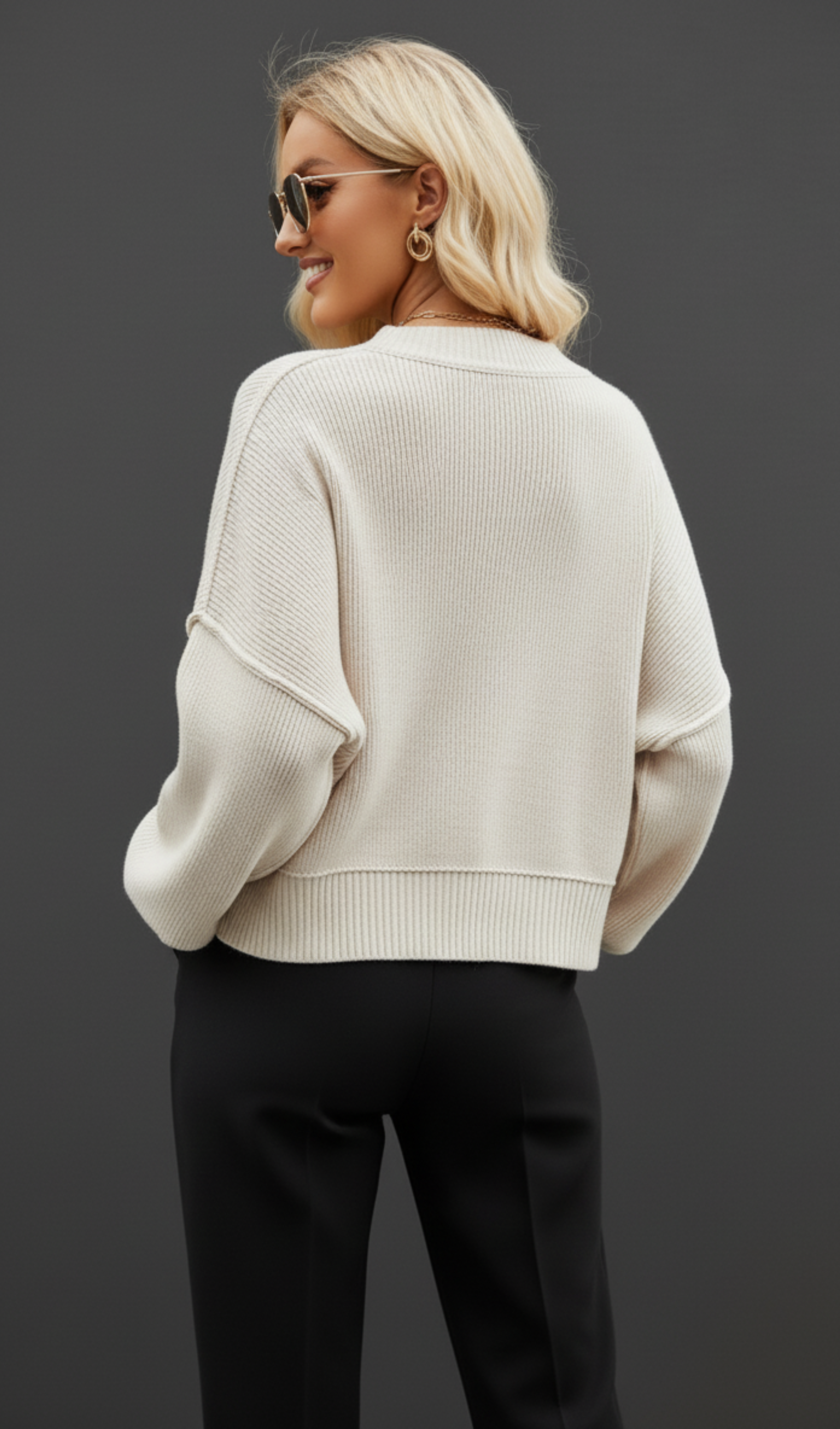 Round Neck Lantern Sweater