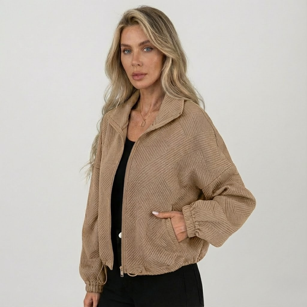 Long-sleeved textured coat