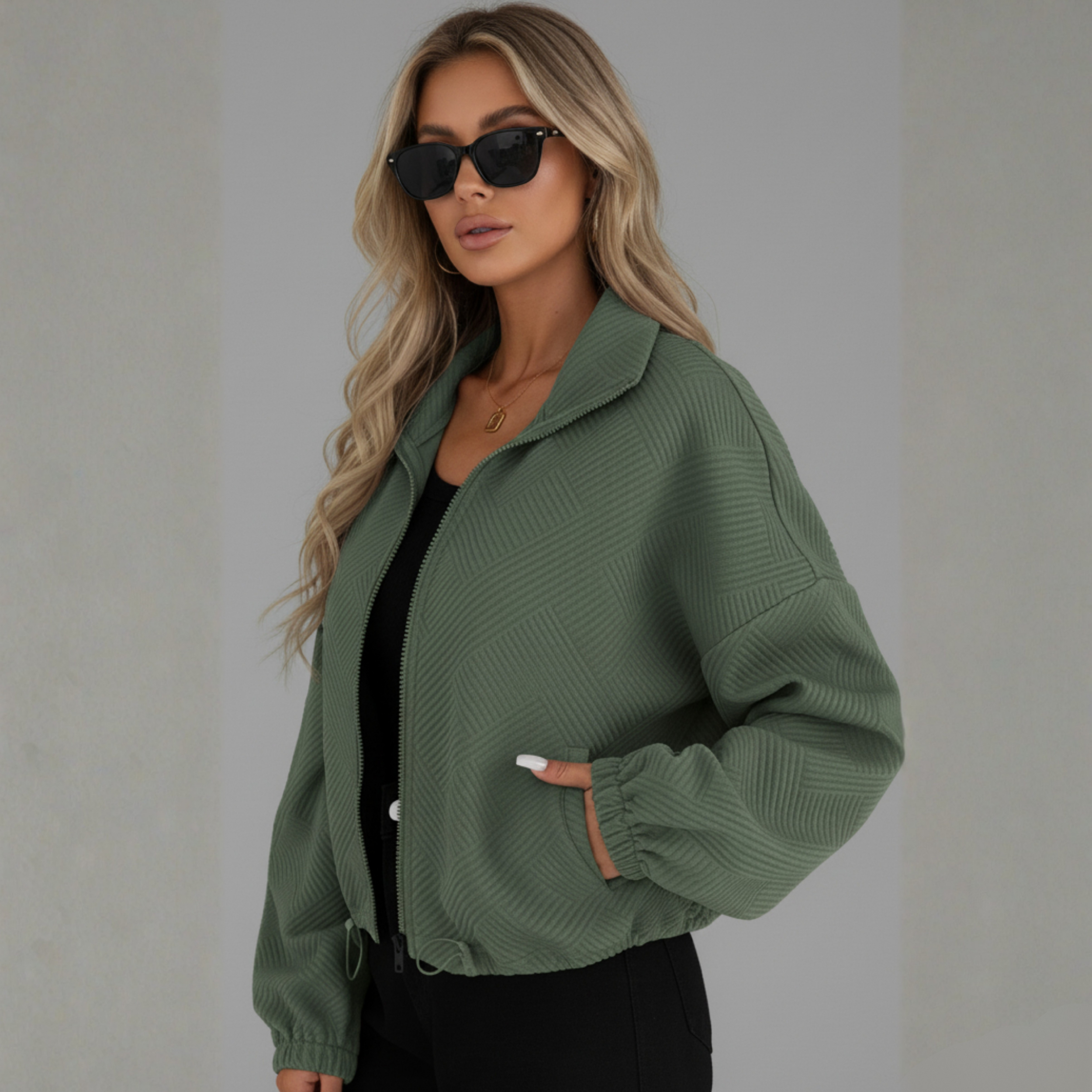 Long-sleeved textured coat